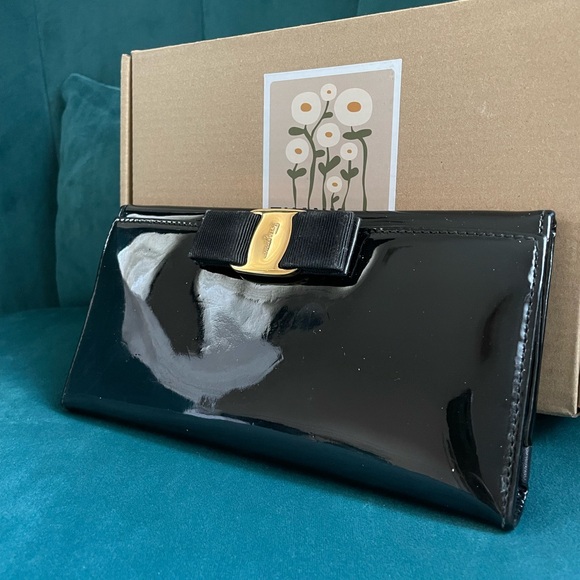 Salvatore Ferragamo Wallet Long - Picture 3 of 10